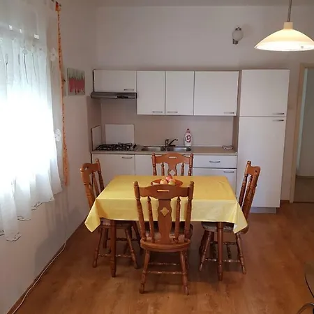 Olives Apartman Zára